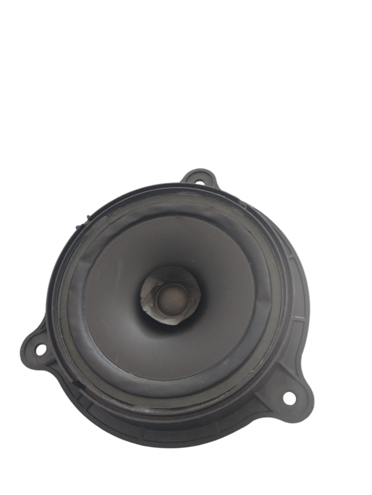Auto Falante Nissan Versa 2013 À 2018. Preto