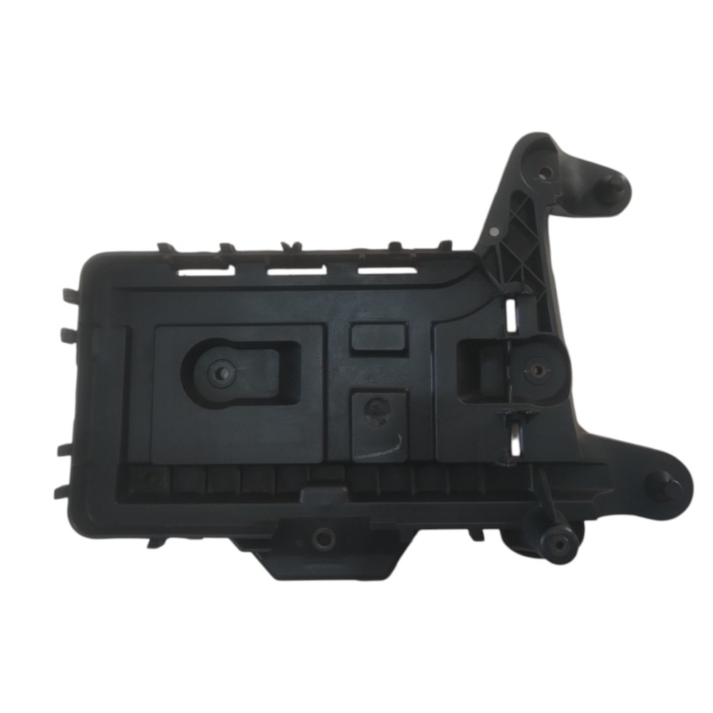 SUPORTE BASE BATERIA VW JETTA E VARIANT 2.5 5CC 20V.  07/12. 2