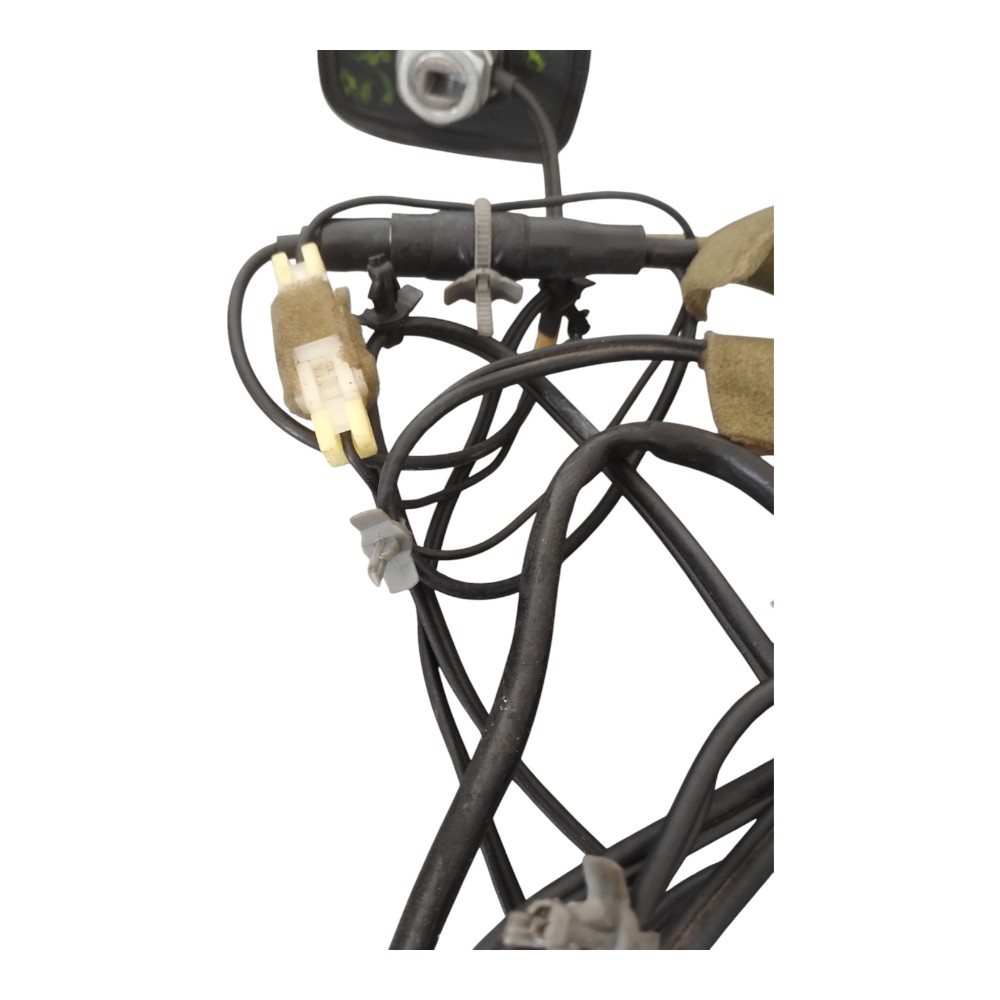 Chicote com Antena Teto Nissan Sentra 2009 à 2013. 2