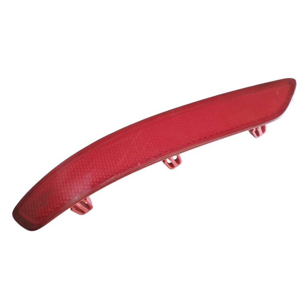Refletor Para-choque Esquerdo Vw Polo Hatch 12 À 15 Original Vermelho