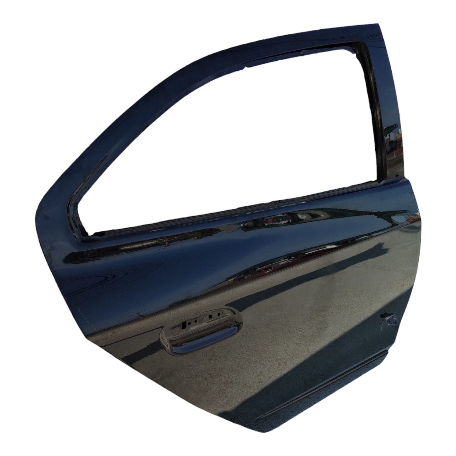 PORTA TRASEIRO ESQUERDO COM DETALHE GM ONIX PRISMA 2013 À 2019. 1