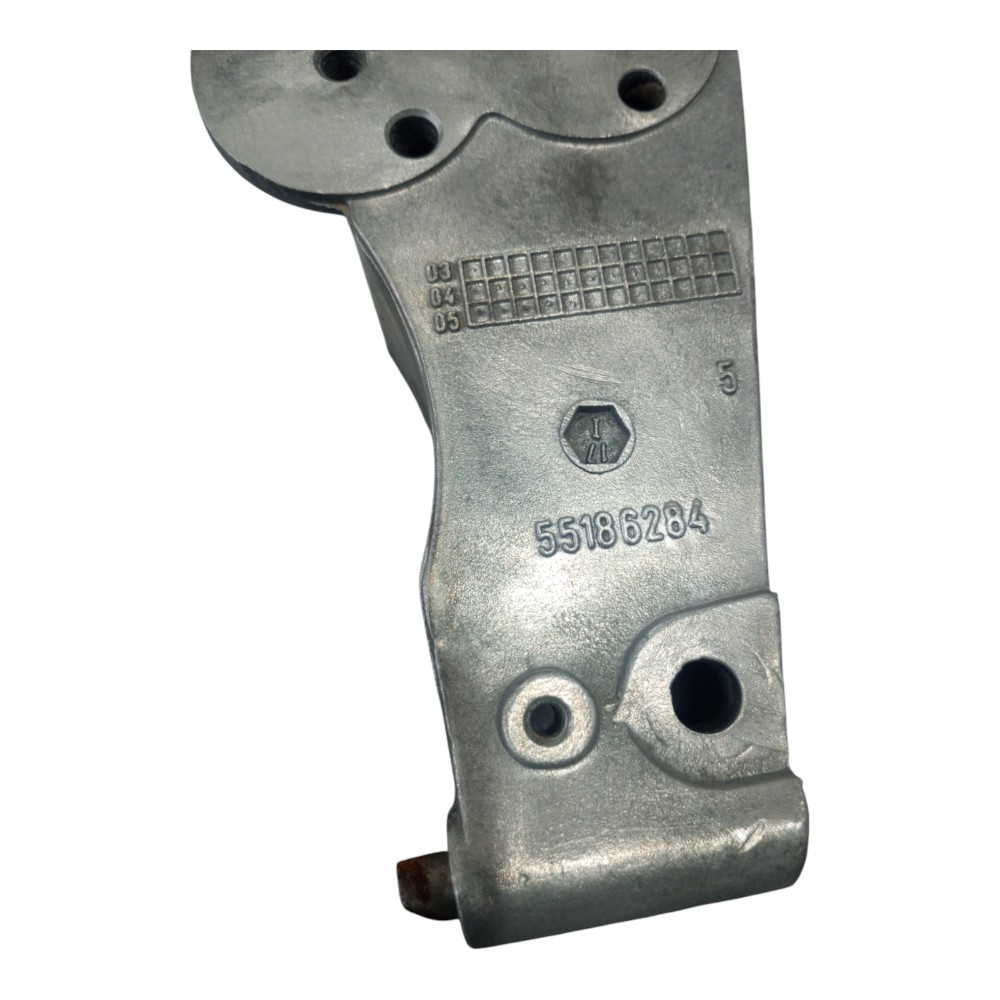 Suporte Alternador Compressor Fiat Uno Siena 2001 À 2012. 3