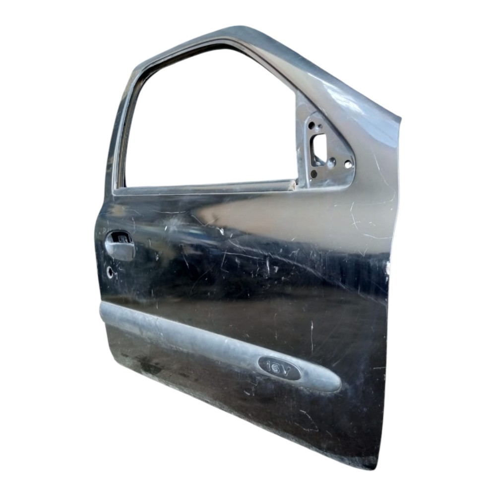Porta Dianteira Direita Renault Clio 2003 À 2011. Dianteira Direita Preta 3