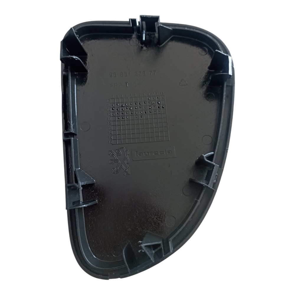 Tampa Lateral Painel Capa Dir. Peugeot 206 207 2007 À 2014. 3