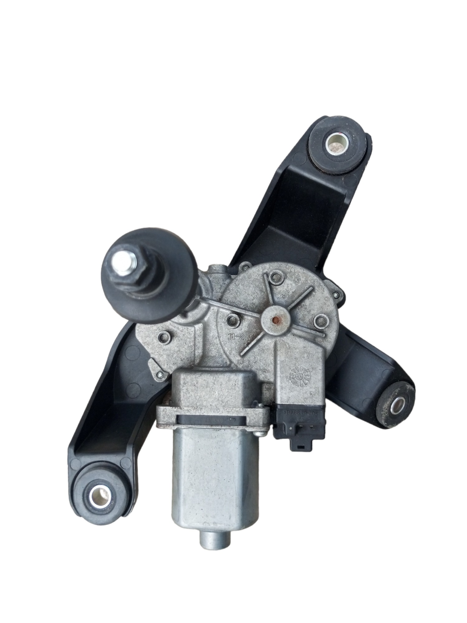 Motor Limpador Do Vidro Traseiro Chevrolet Tracker 20 Á 23. 1