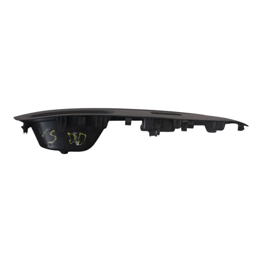 Moldura Botão Da Porta D. Direito Nissan Versa 2013 À 2019. 4