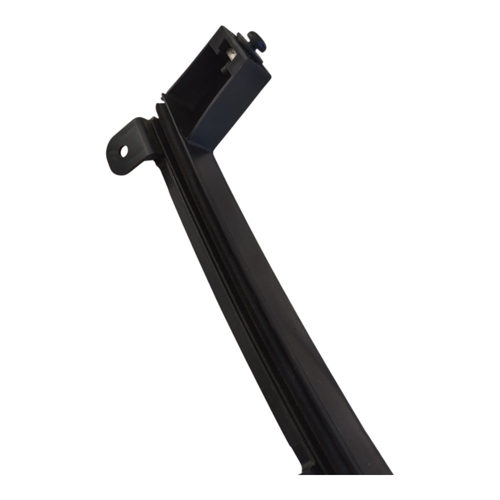 Guia Canaleta Porta Dianteira Esquerda Ford Ecosport 13/17. Preto 5