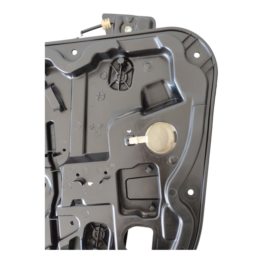 Máquina Elevadora Porta Dianteira Direita Fiat Toro 15 À 20. 6