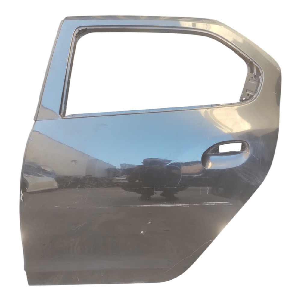 Porta Traseira Esquerda Renault Logan 2014 À 2020. Traseira Esquerda Preta 1