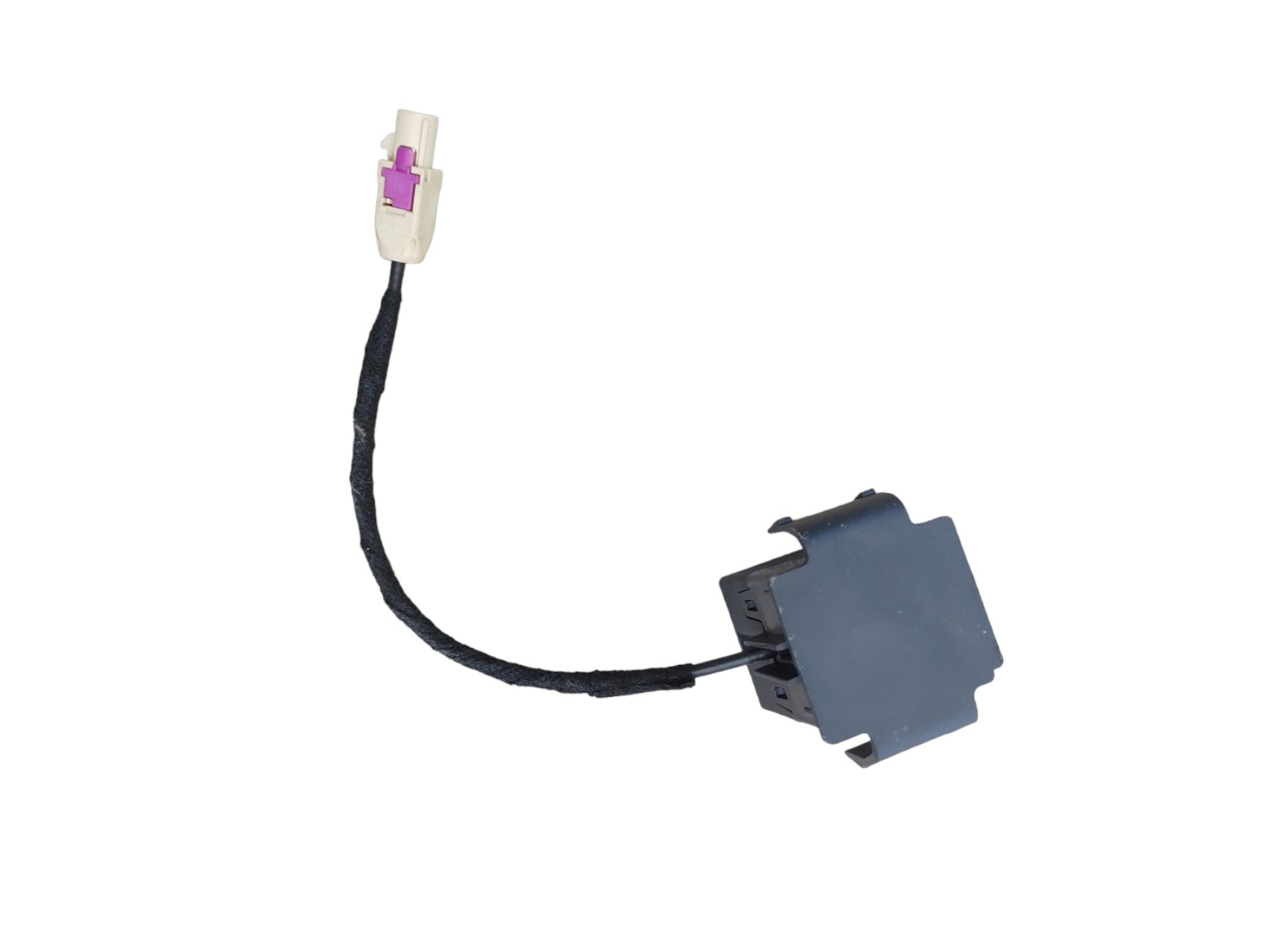 Antena Amplificador Gm Tracker 2020 À 2023. 2
