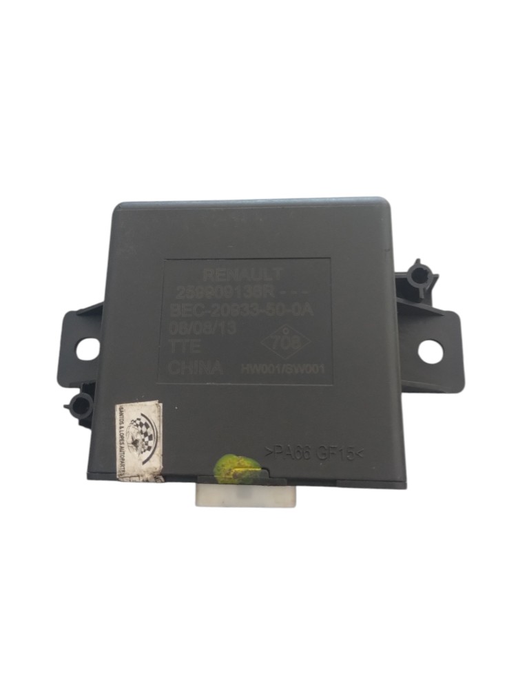 Módulo Sensor Estacionamento Renault Duster 2012 À 2016. Preto