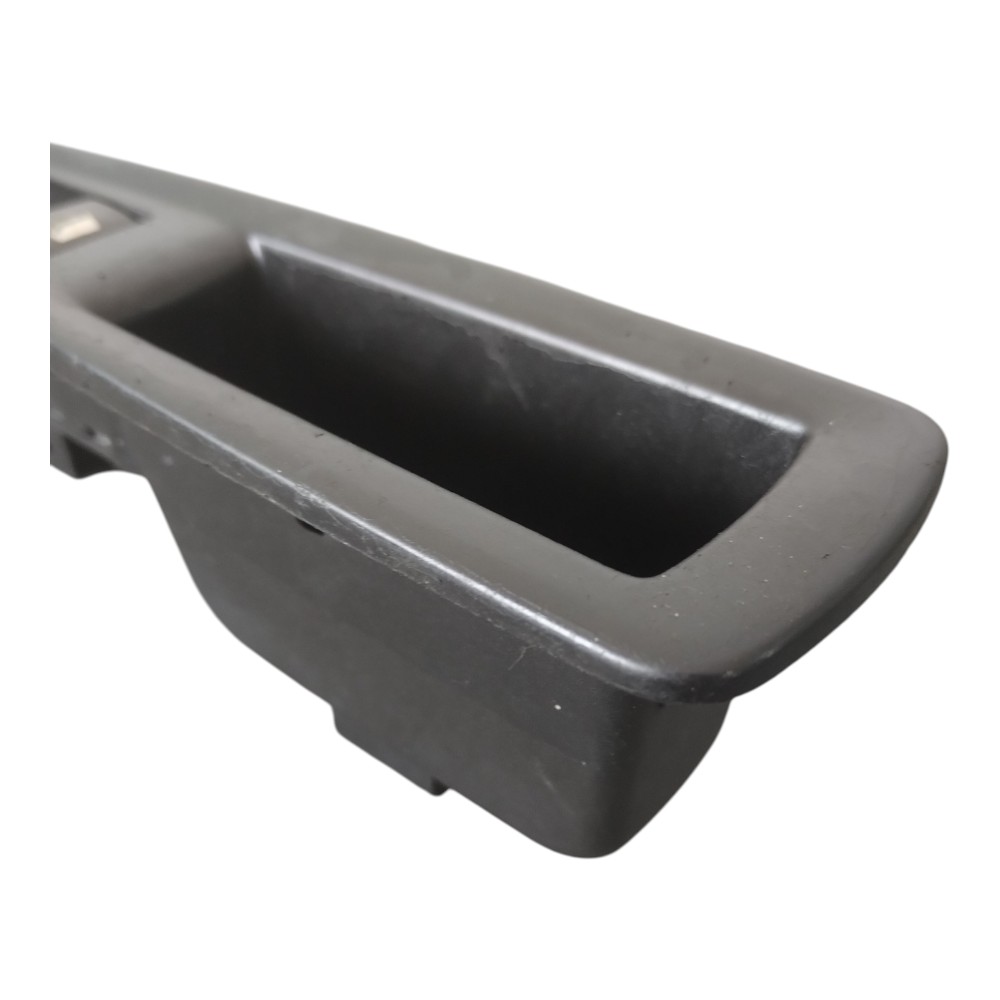 Botão Moldura Porta Traseira Direita Citroen C4 Hatch 07/12. 4