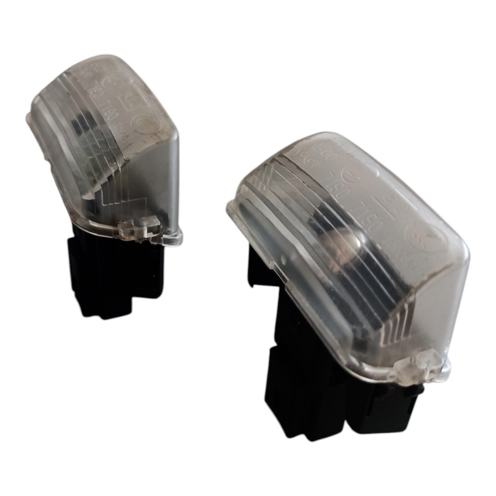 Par Luz Da Placa Peugeot 206 207 Citroen C3 1.4 8v.