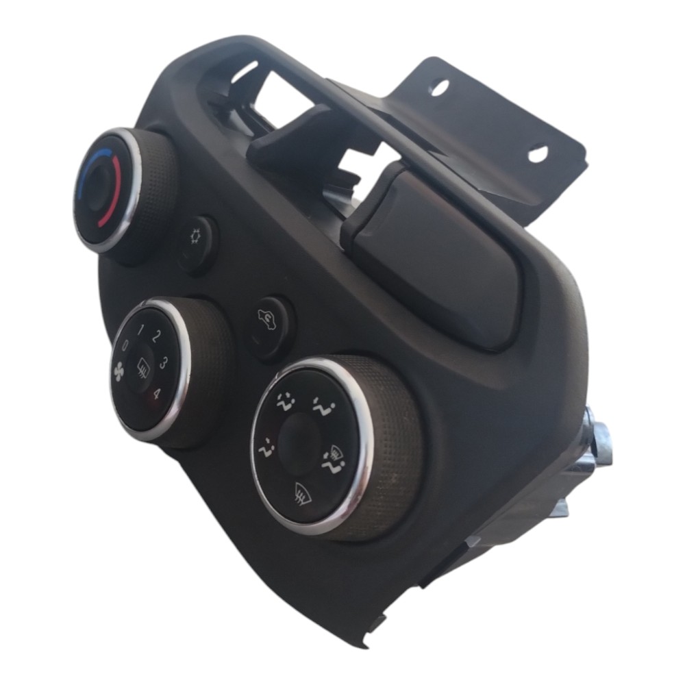 Comando Ar Condicionado Gm Onix Prisma 2013 A 2019. 2