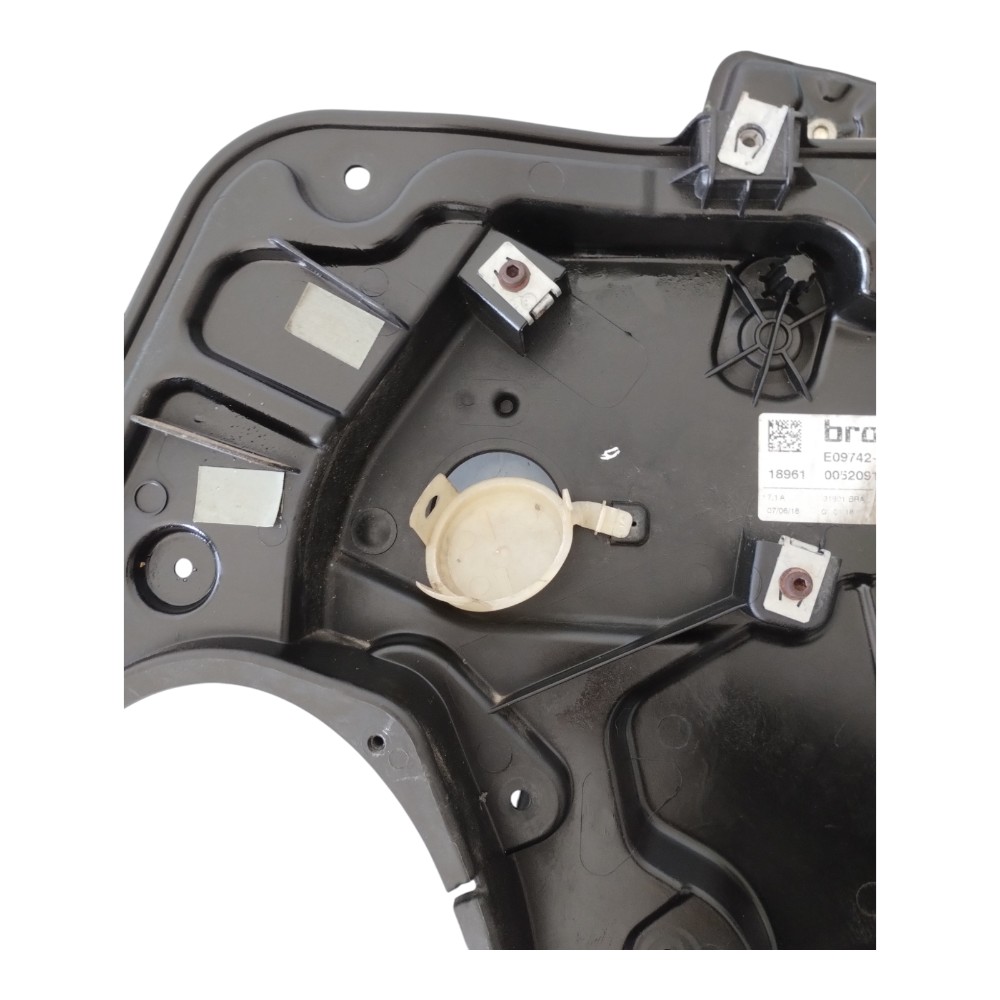 Máquina Elevadora Porta Dianteira Direita Fiat Toro 15 À 20. 5
