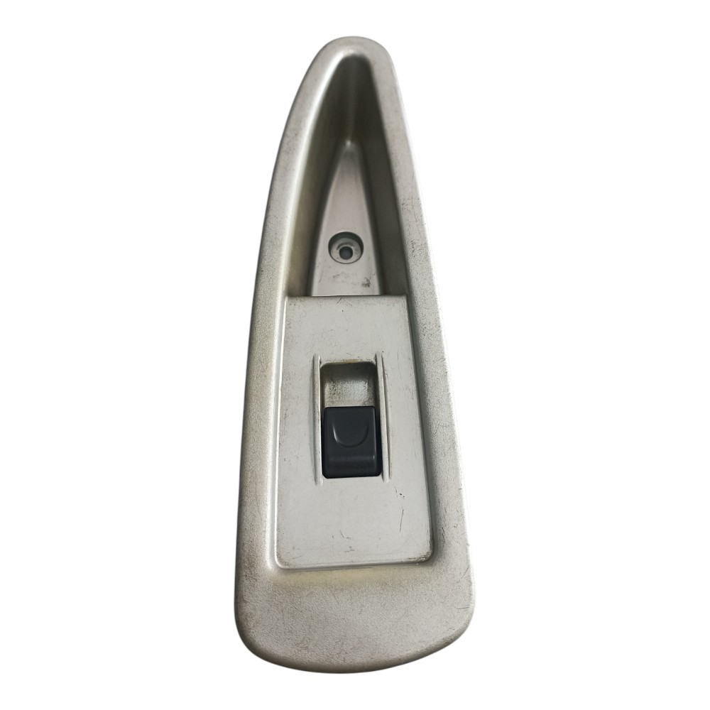 Moldura Botão Porta Dianteira Direita Jac 6 2009 Á 2012. 1