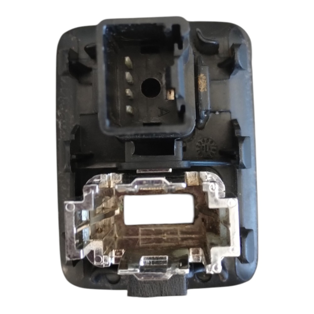 Moldura Conector Usb E Auxiliar Ford Ecosport 2013 À 2017. Preto 2