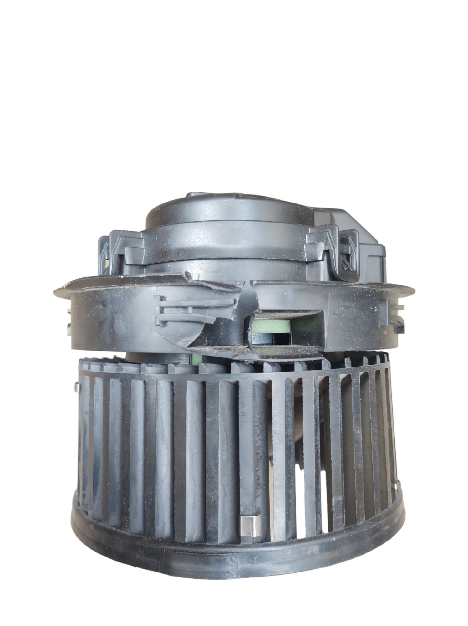 MOTOR VENTILADOR INTERNO GM TRACKER 2020 À 2024. 2