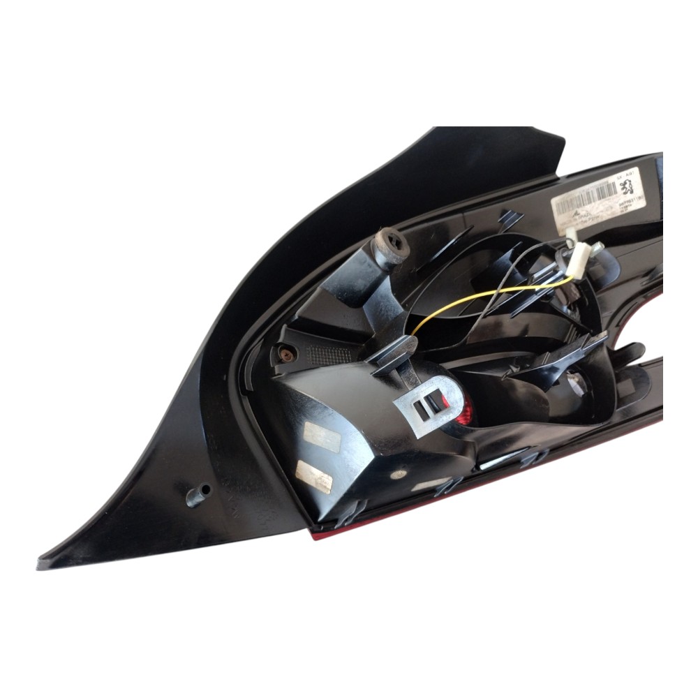 Lanterna Traseira Esquerda Peugeot 208 2013 À 2019. 5