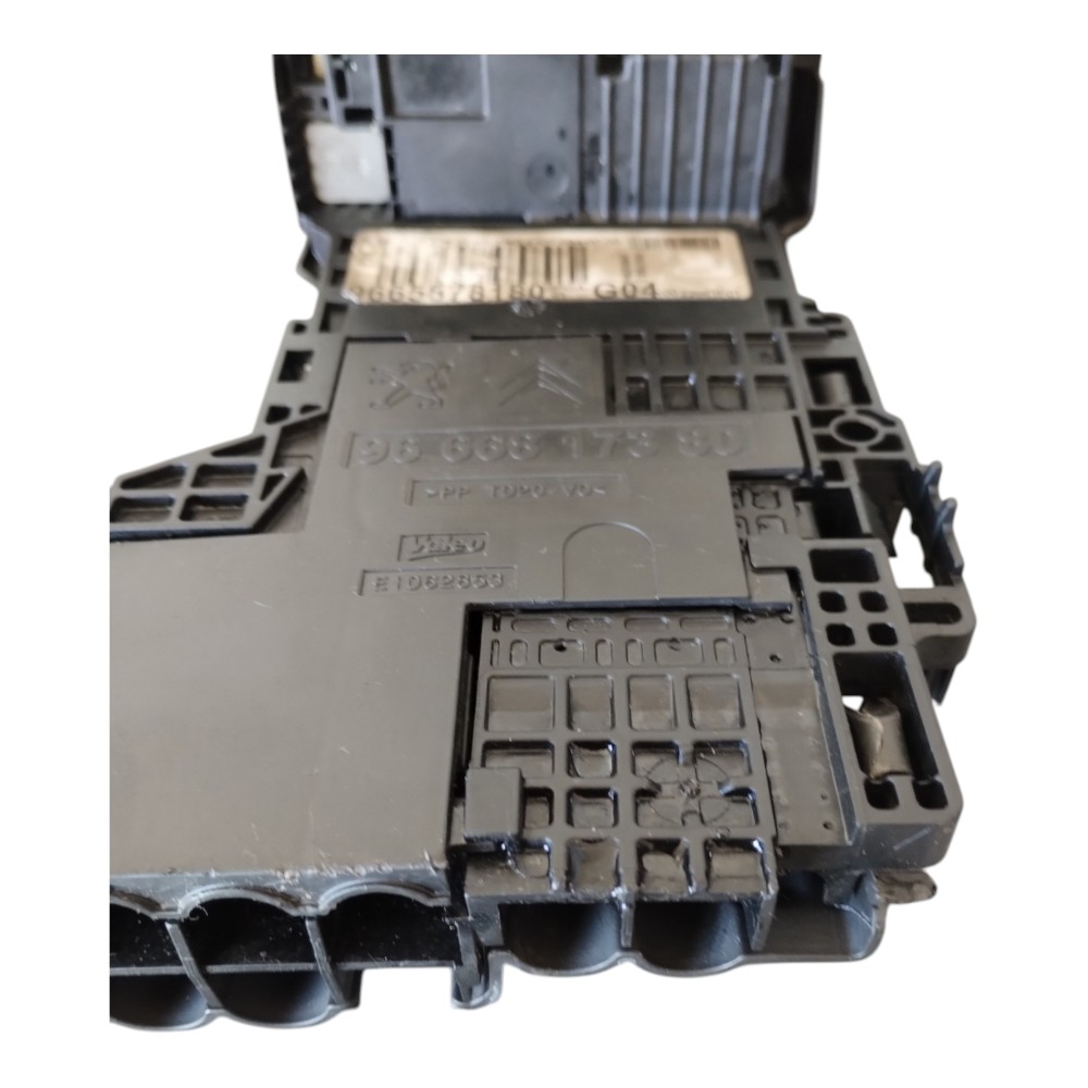 Placa Módulo Fusíveis Bateria Citroen C4 Lounge Ds4 3008 Thp 5
