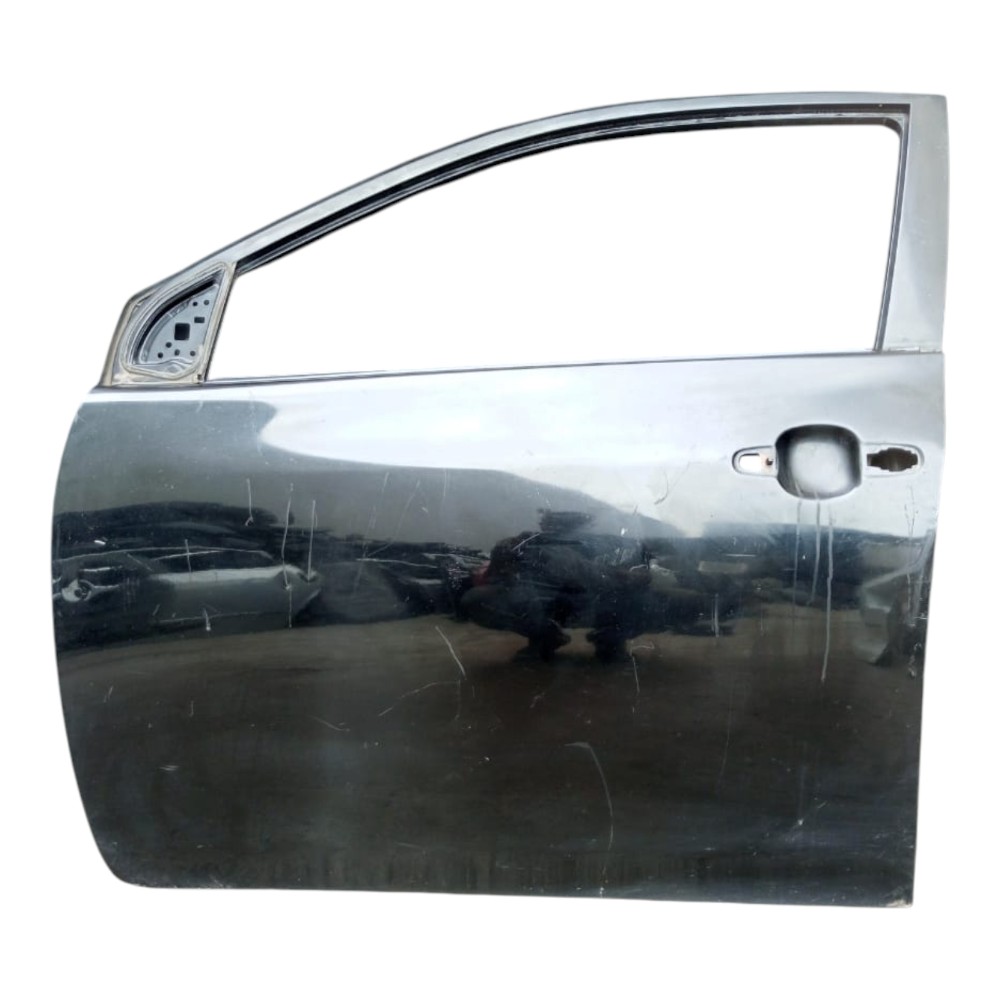 PORTA DIANTEIRA DIREITA VW JETTA  VARIANT 2007 Á 2012. 1