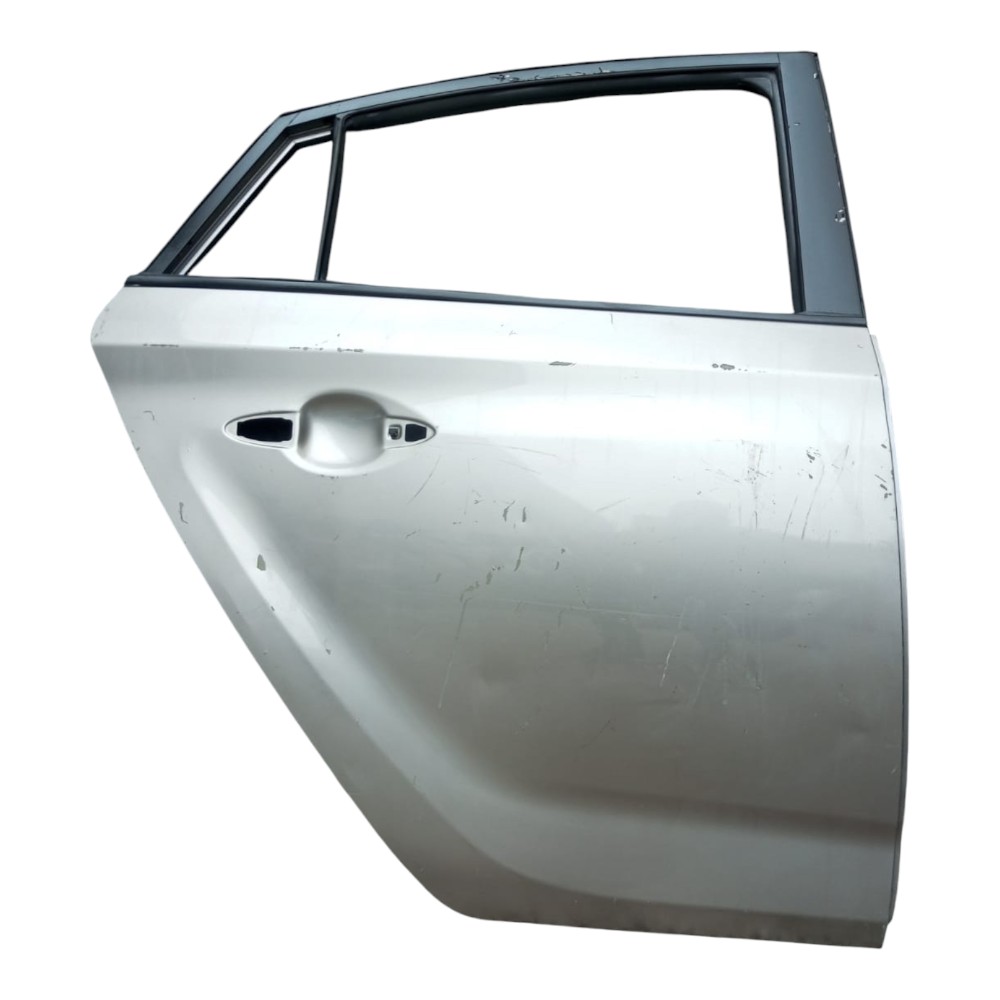 Porta Traseira Direita Hyundai Hb20 Sedan 2013 Á 2019. Traseira Direita Prata 3