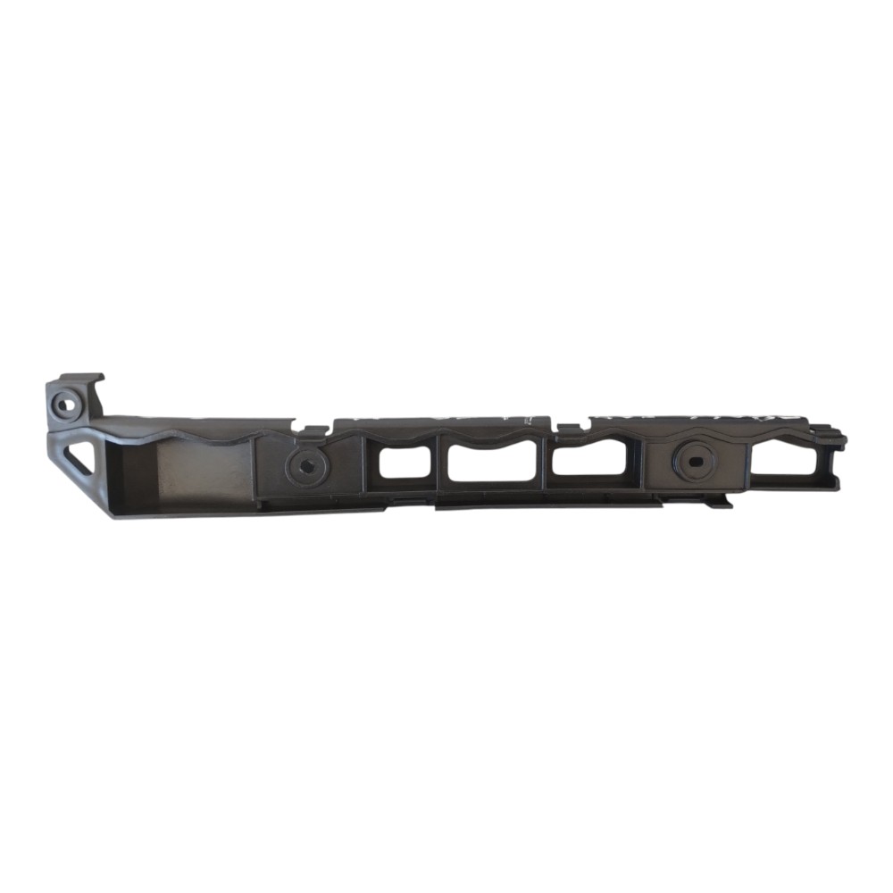 Guia Para-choque Traseiro Direito Vw CrossFox 2010 à 2014. 6