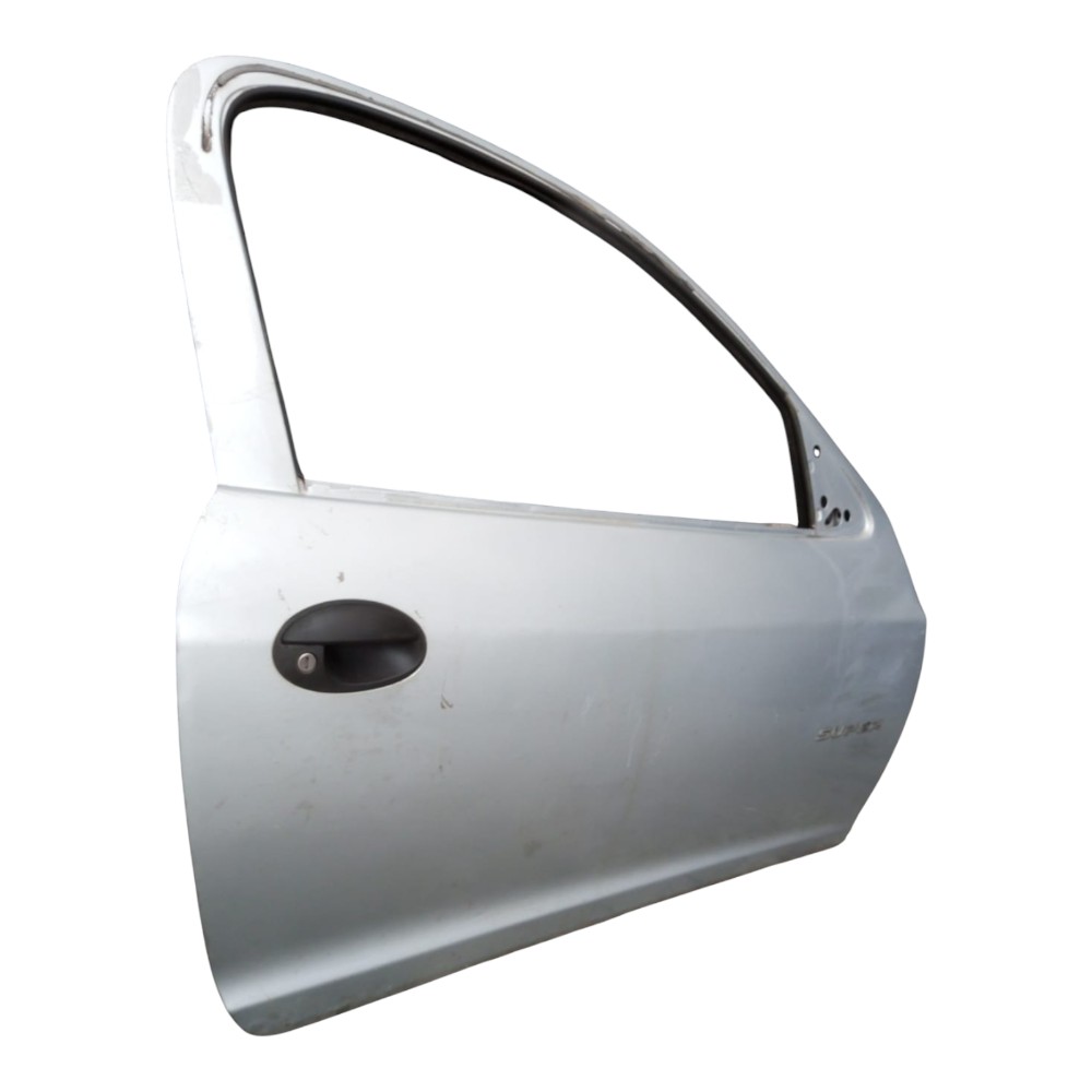 Porta Dianteira Direita Gm Celta Super 2 Portas 2006 À 2016. Dianteira Direita Prateado 2