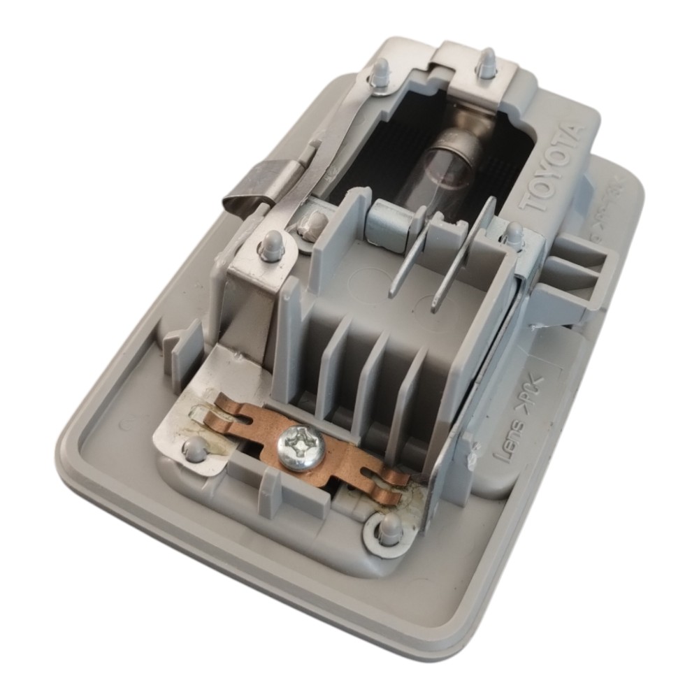 LUZ CORTESIA DIANTEIRA ESQUERDA TOYOTA COROLLA 2015 Á 2019. 2