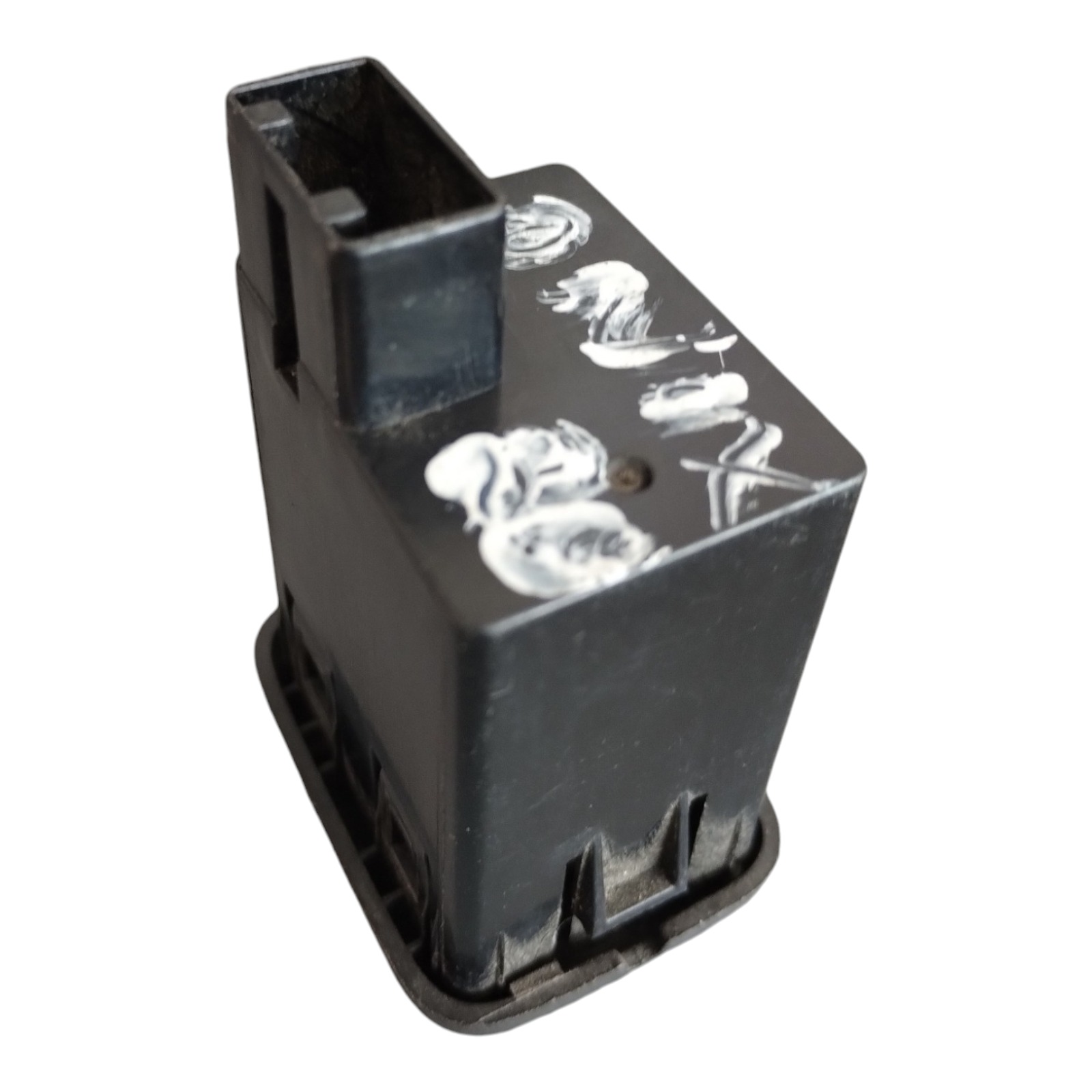 Tomada Usb Dupla Traseira Gm Onix. 2