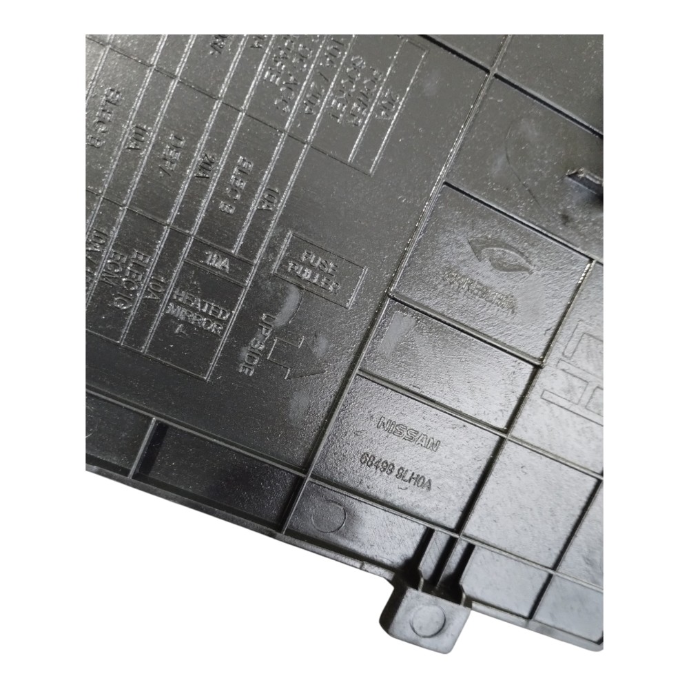 Moldura Esquerda do Painel Nissan Versa 2013 à 2019. 3