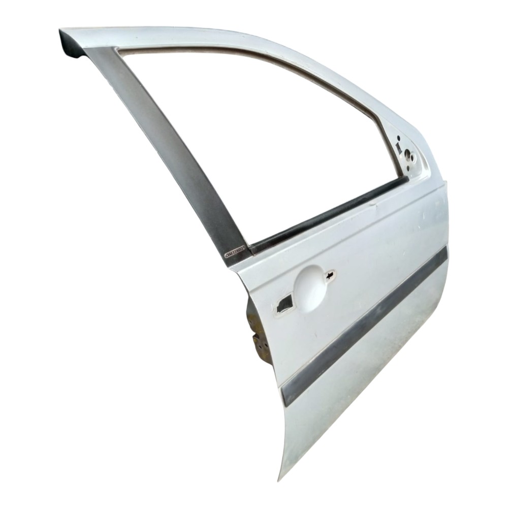 Porta Dianteira Direita Fiat Palio Siena Attractive 08 À 13. Dianteira Direita Prateado 3