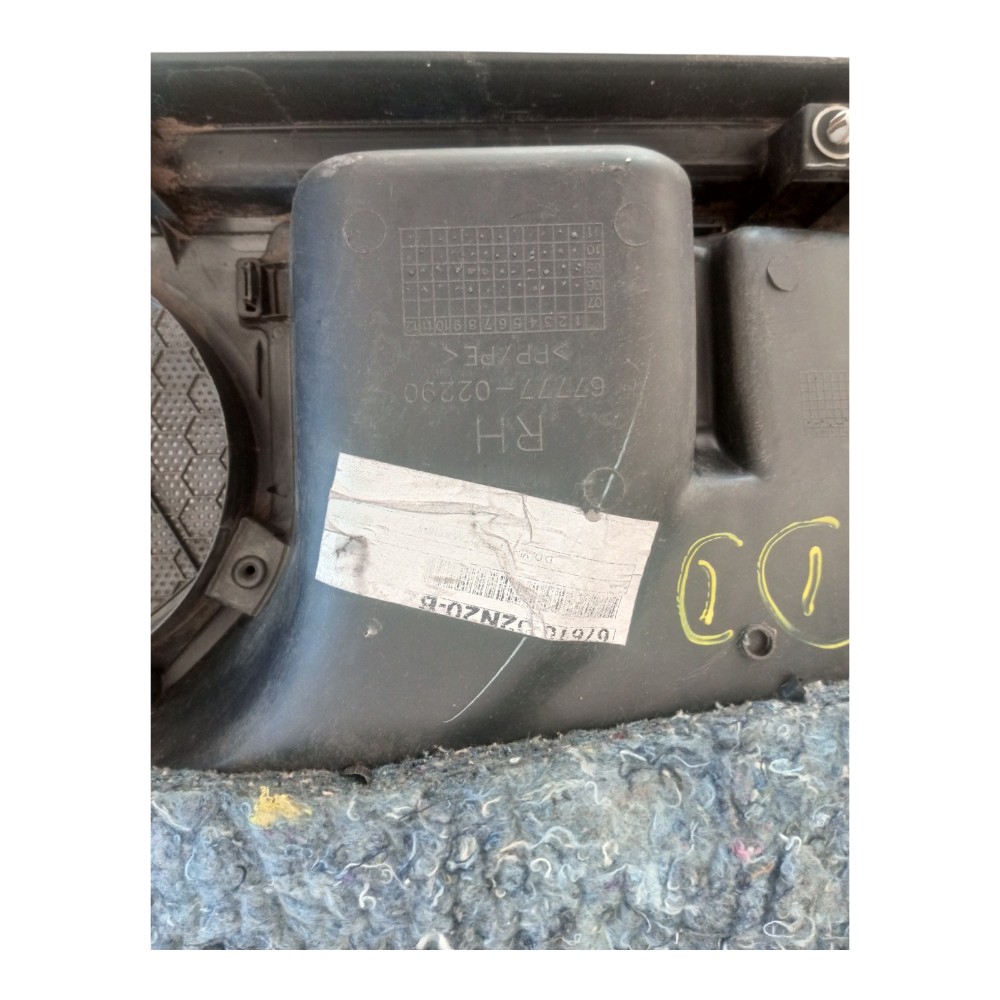 FORRO DA PORTA DIANTEIRA DIREITA TOYOTA COROLLA 2010 À 2014. 3