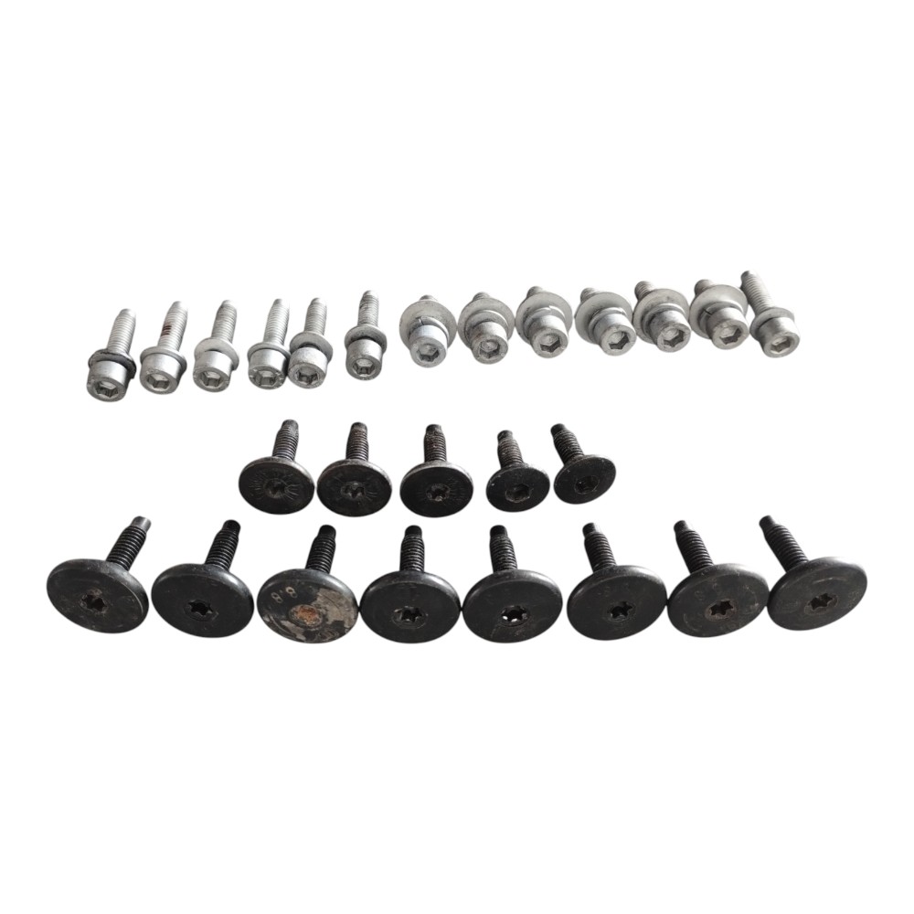 Suportes Barra Rack Com Parafusos Jeep Renegade 2022 À 2025. Preto 3