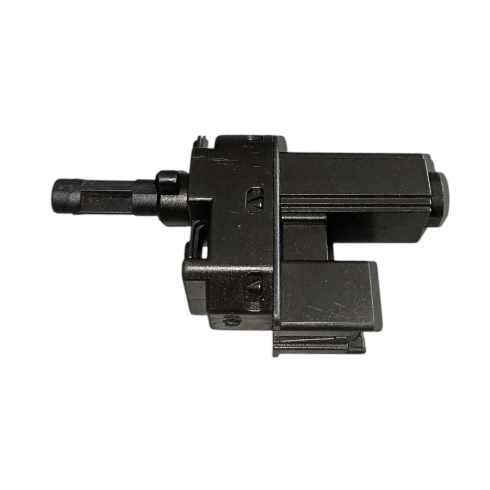 Sensor interruptor pedal embreagem ford ka 2015 a 2021.