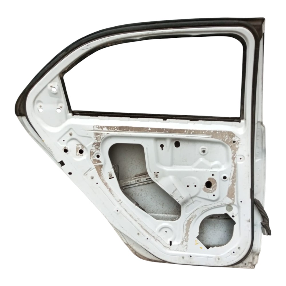 Porta Traseira Esquerda Gm Cobalt 2011 À 2015. Traseira Esquerda Branco 5