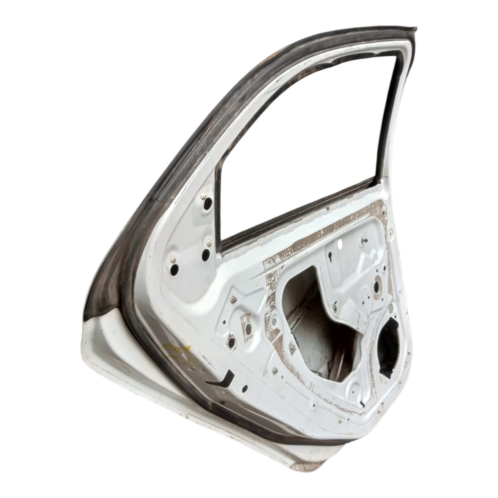 Porta Traseira Esquerda Gm Cobalt 2011 À 2015. Traseira Esquerda Branco 6