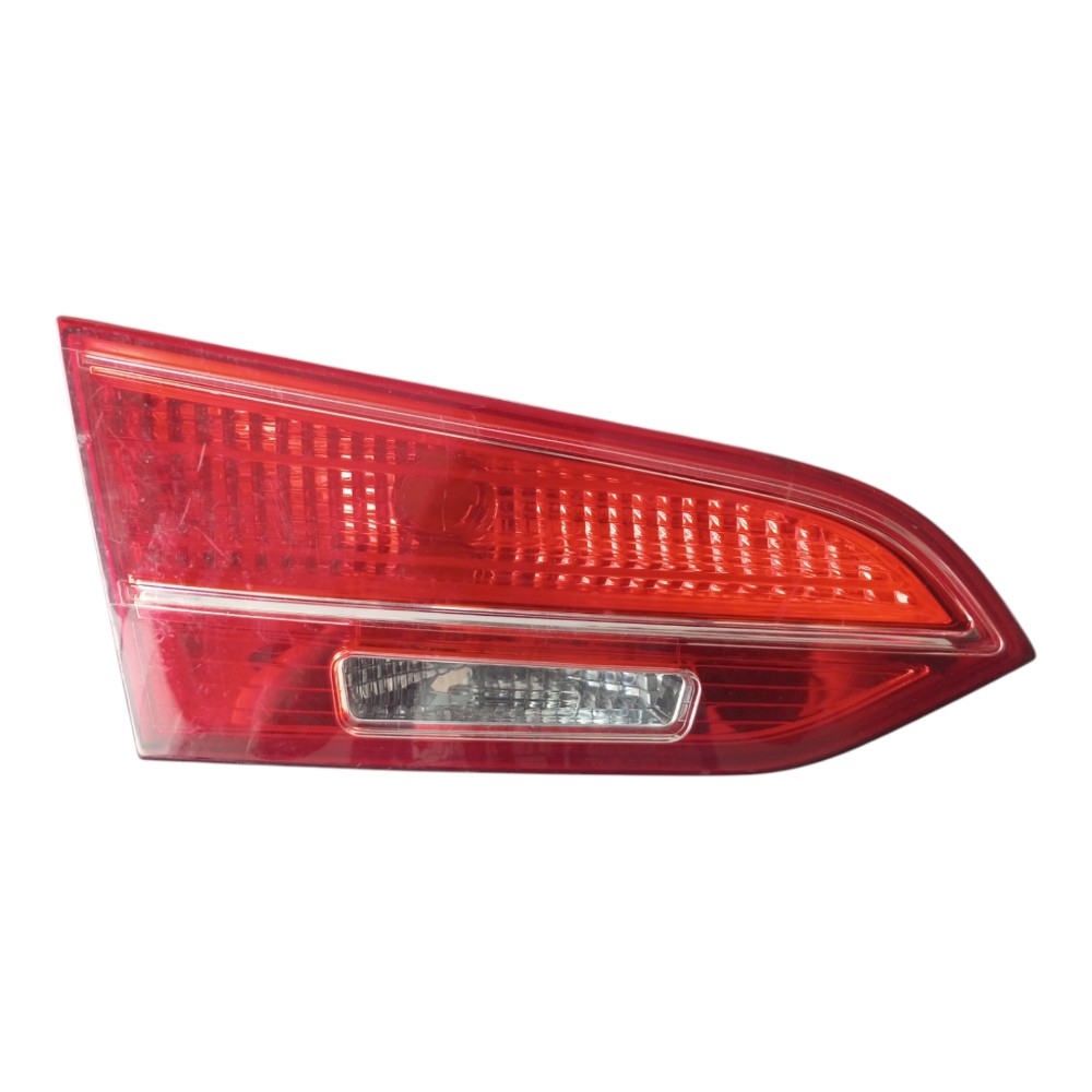 Lanterna Tampa Traseira E. Hyundai Santa Fé 2013 À 2018. Vermelho