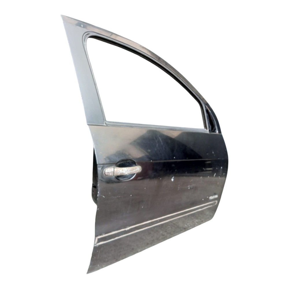 PORTA DIANTEIRA DIREITA VW GOL VOYAGE G5 E G6 2010 À 2015. 2
