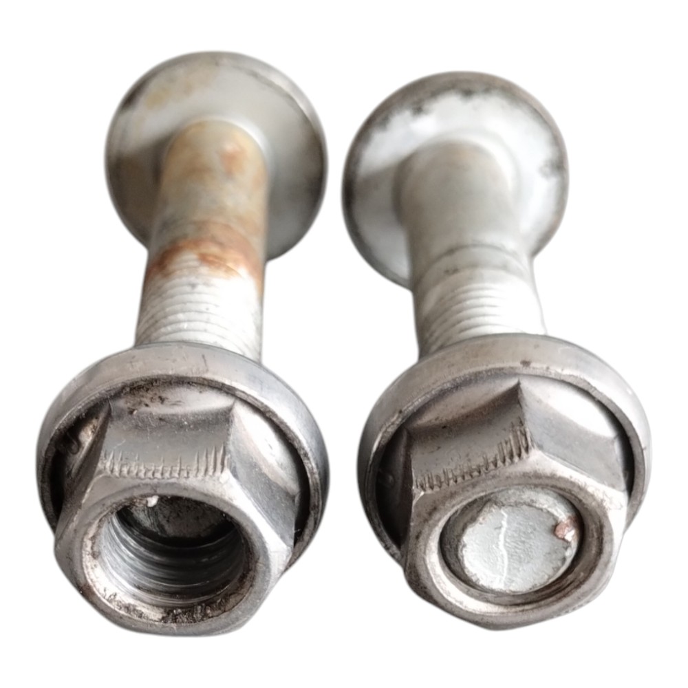Parafusos De Fixação Bivo Balança Toyota Corolla 2.0 10/14. 4