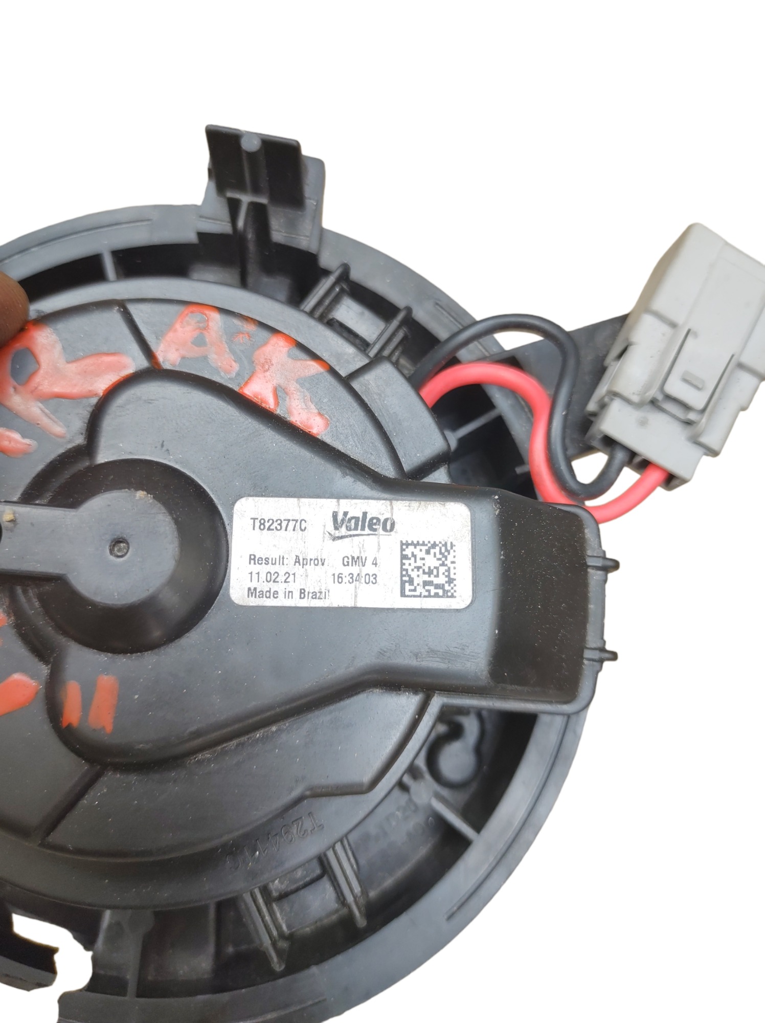 MOTOR VENTILADOR INTERNO GM TRACKER 2020 À 2024. 3
