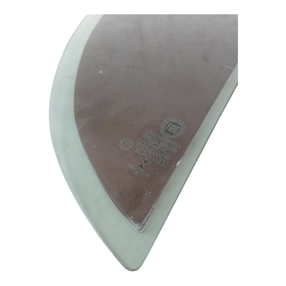 Vidro Fixo Lateral Traseiro Direito Fiat Palio Attractive 16 3