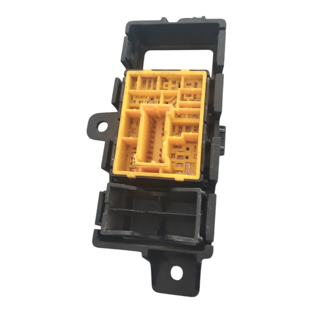 Comando Botão Do Retrovisor Nissan Versa 2013 À 2019. 2