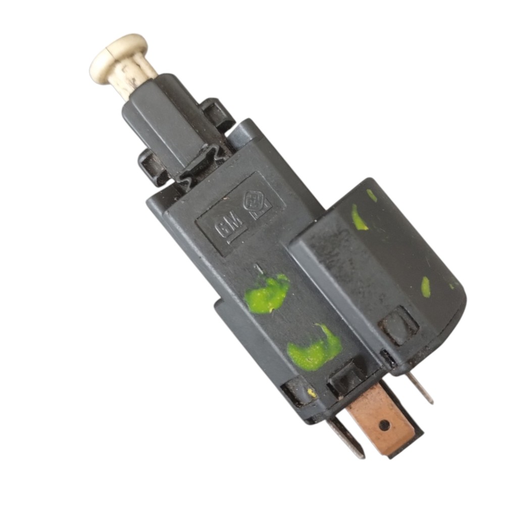 Interruptor Pedal Luz Freio Chevrolet Astra Celta Corsa 1.0. 2