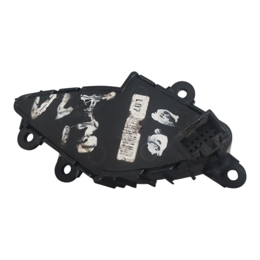 Botao Falso Lado Esquerdo Hyundai Veloster 2011 À 2014. 2