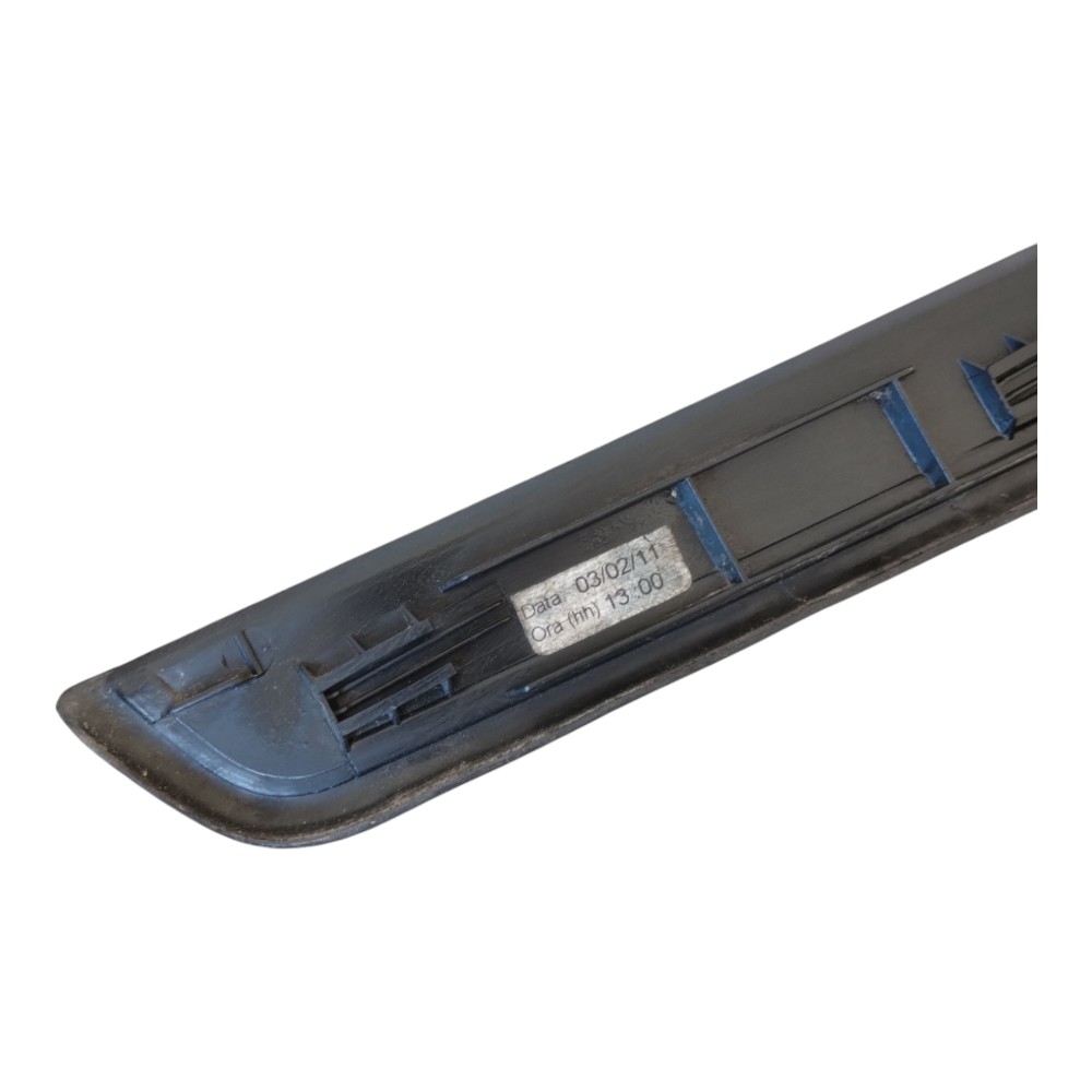 Soleira Traseira Esquerda Bmw 318i 2009 À 2012 Original. Preto 6