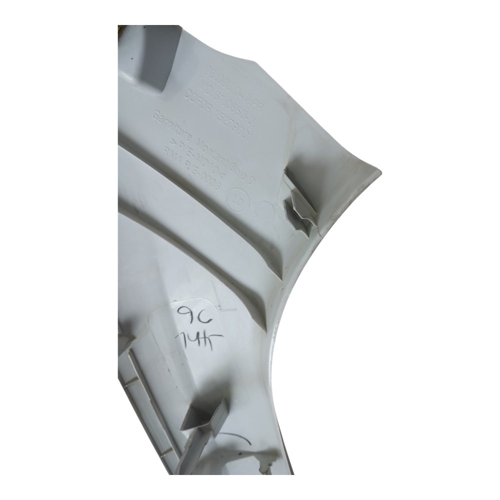 Moldura Coluna Parabrisa Esquerdo Peugeot 208. 4