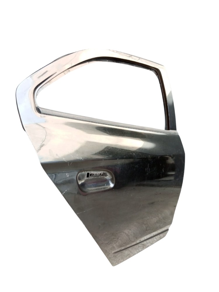 PORTA TRASEIRA DIREITA CHEVROLET PRISMA 2013 À 2019. 3