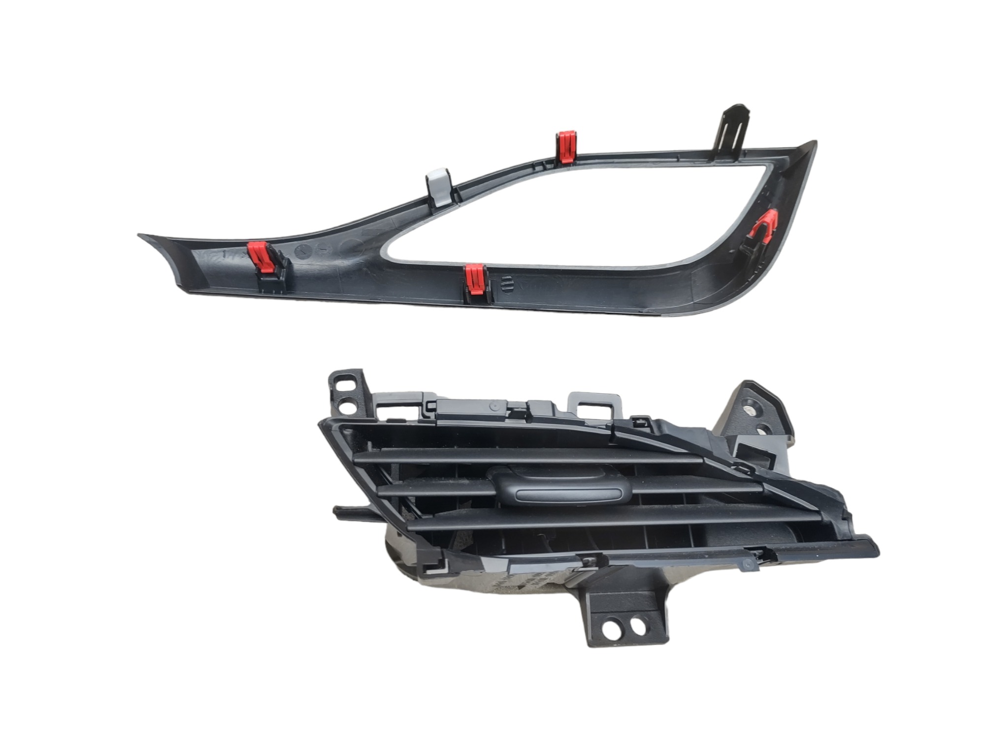 Difusor Esquerdo Com Moldura Toyota Yaris Xs. 2