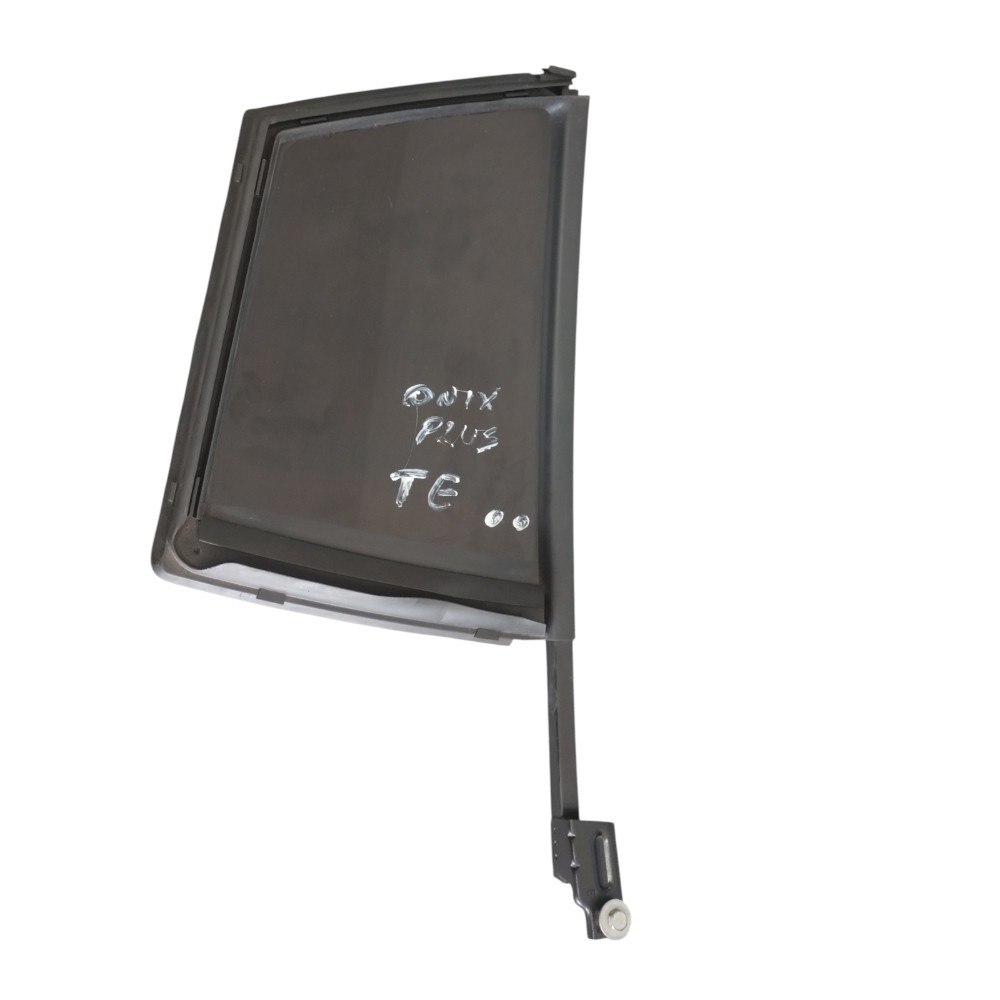 Moldura Vidro Fixo Porta Traseira Esquerda Gm Onix 20/25.